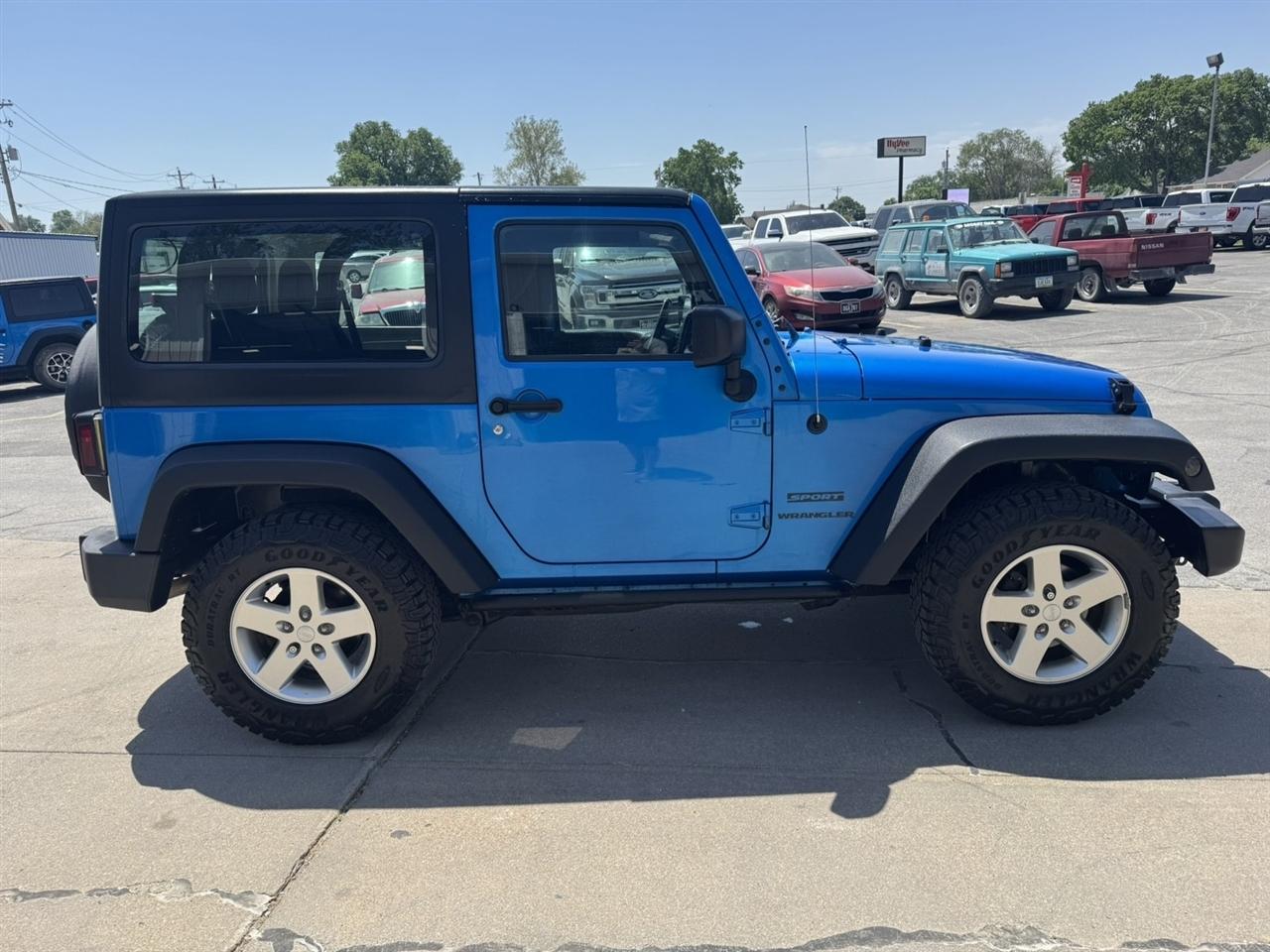 Jeep Wrangler Sport 4WD 2015