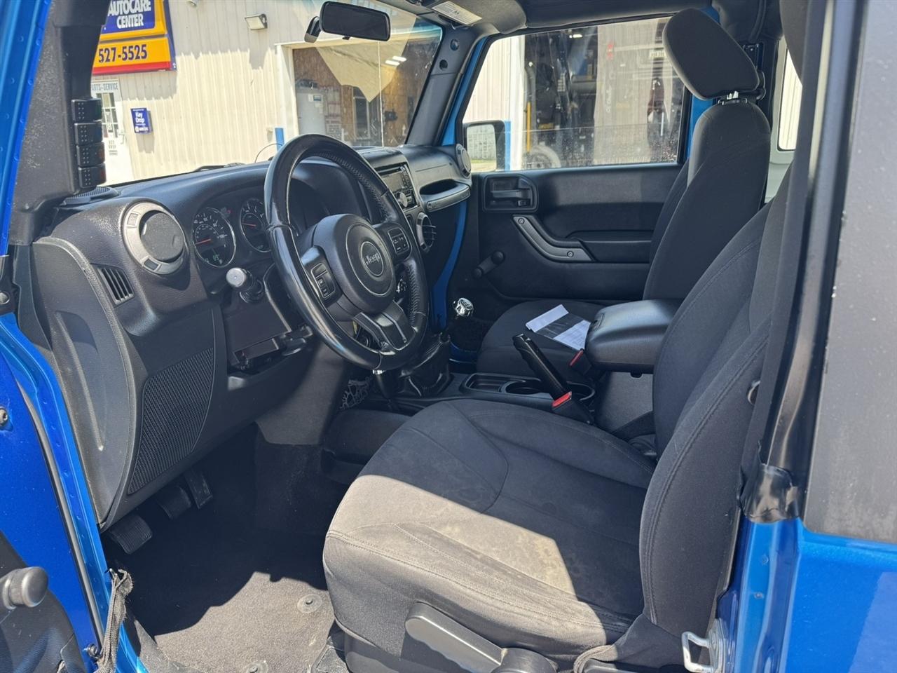 Jeep Wrangler Sport 4WD 2015