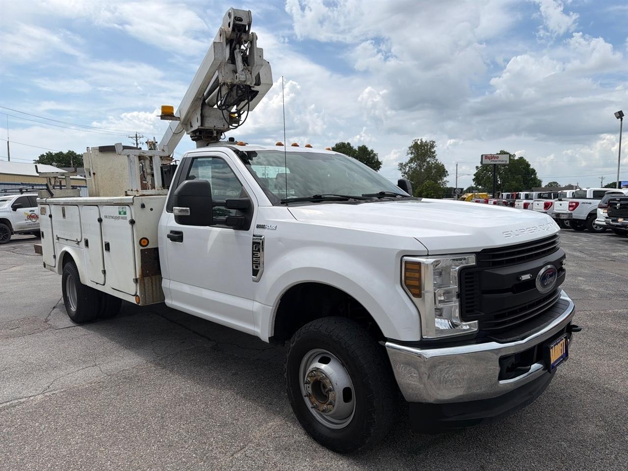 Ford F-350 SD XL DRW 4WD 2018