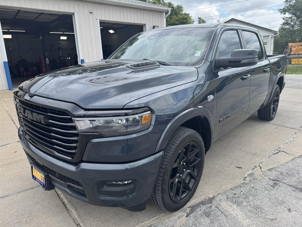 2026 RAM 1500 Laramie 4x4 Crew Cab 5'7's photo