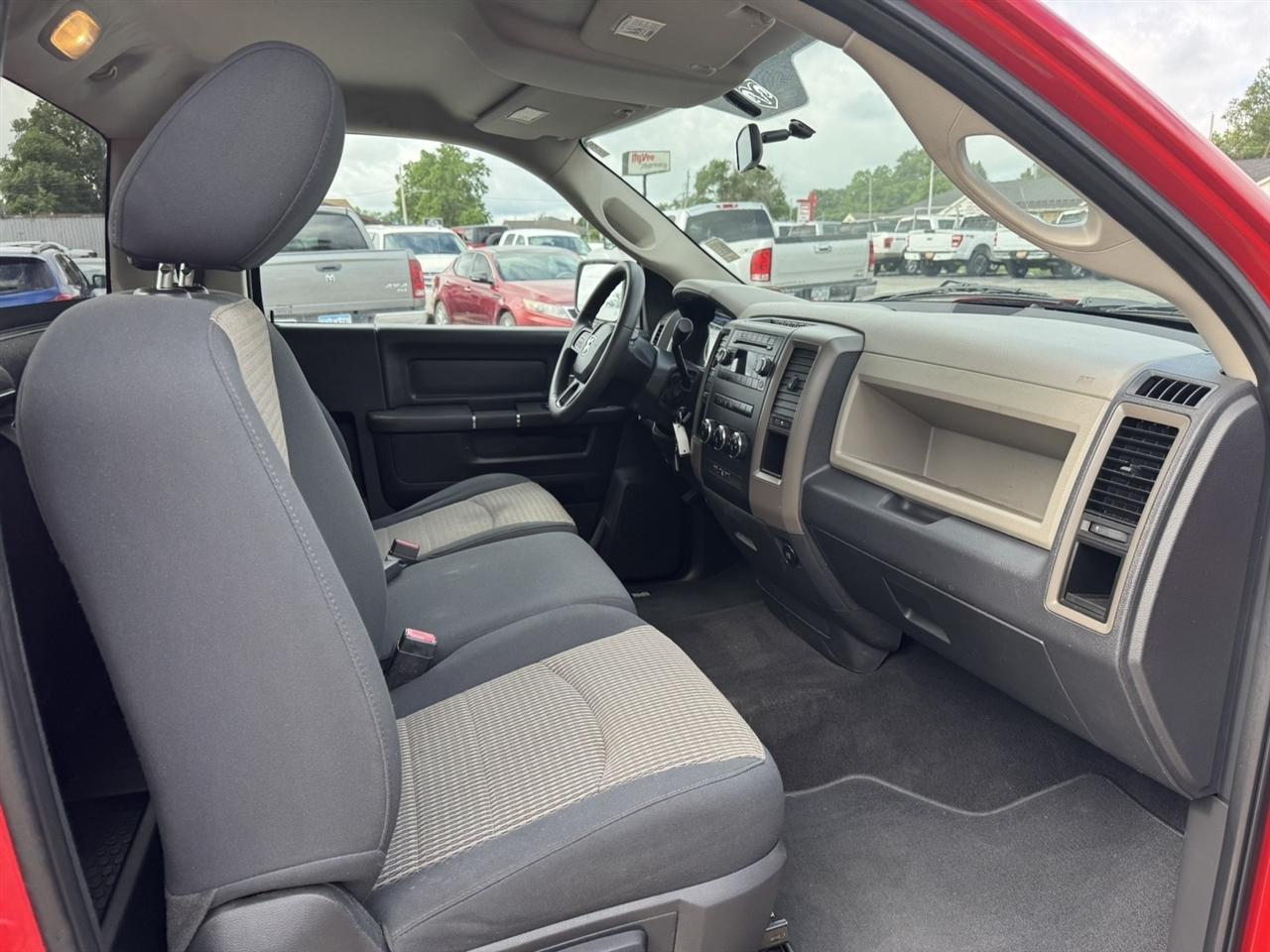 RAM 1500 ST SWB 2WD 2012