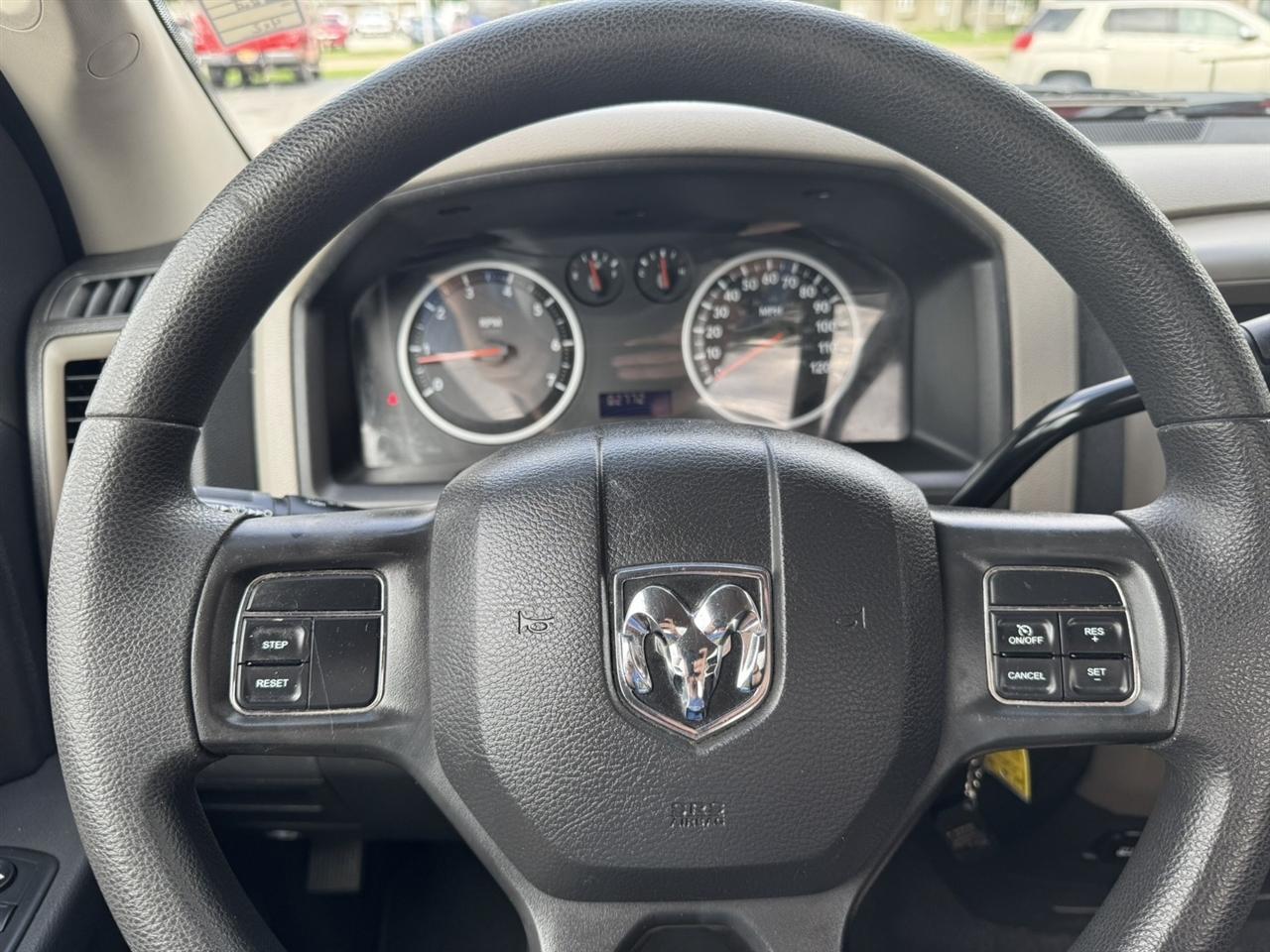 RAM 1500 ST SWB 2WD 2012