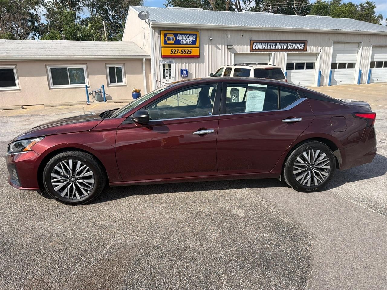 Nissan Altima 2.5 SV 2025