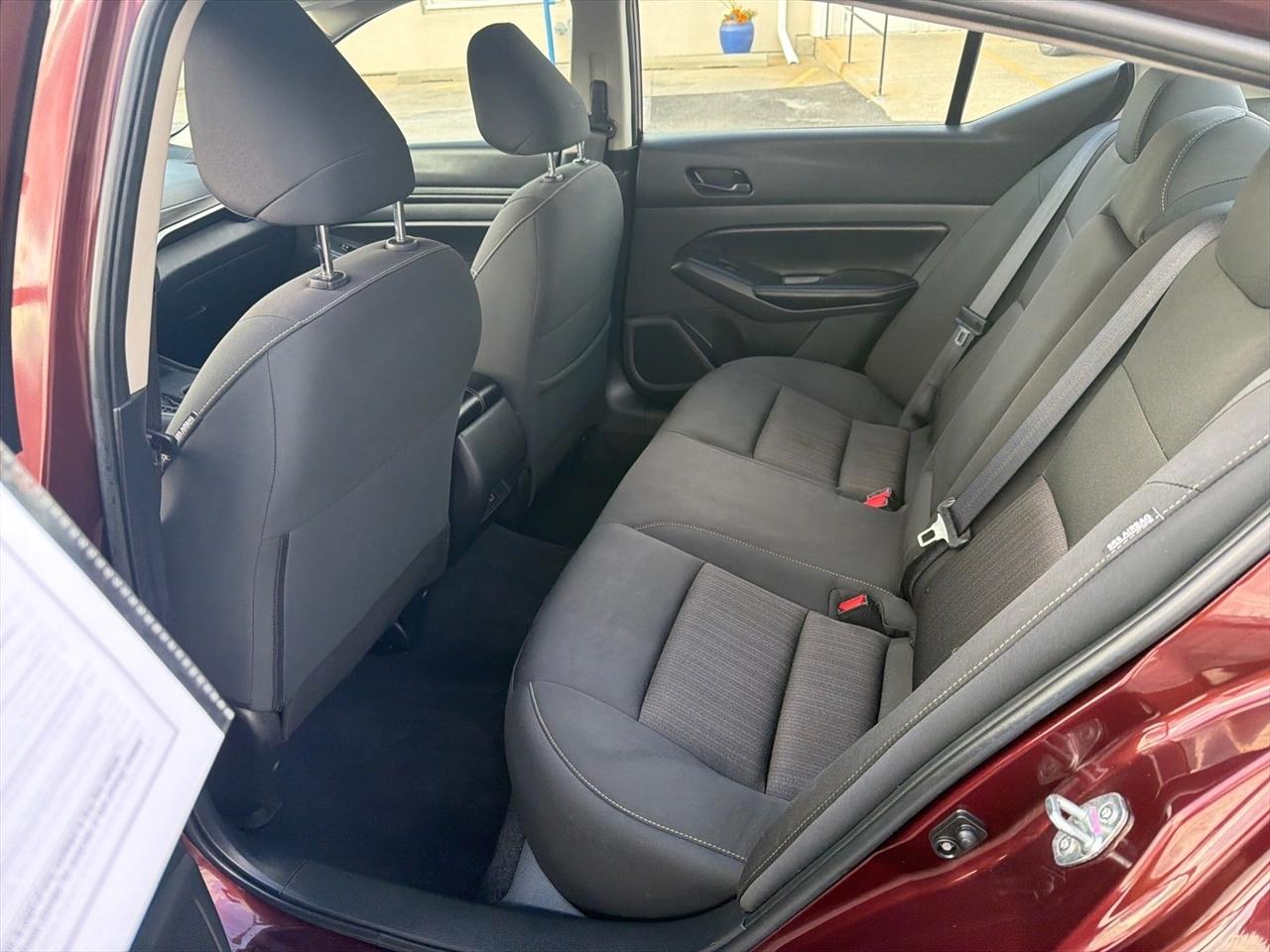 Nissan Altima 2.5 SV 2025