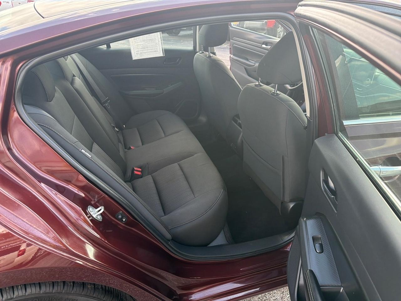 Nissan Altima 2.5 SV 2025