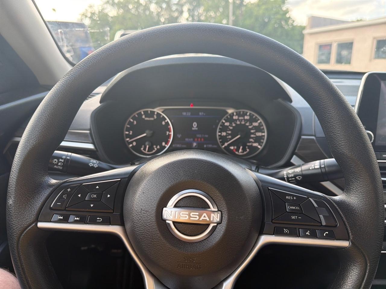 Nissan Altima 2.5 SV 2025