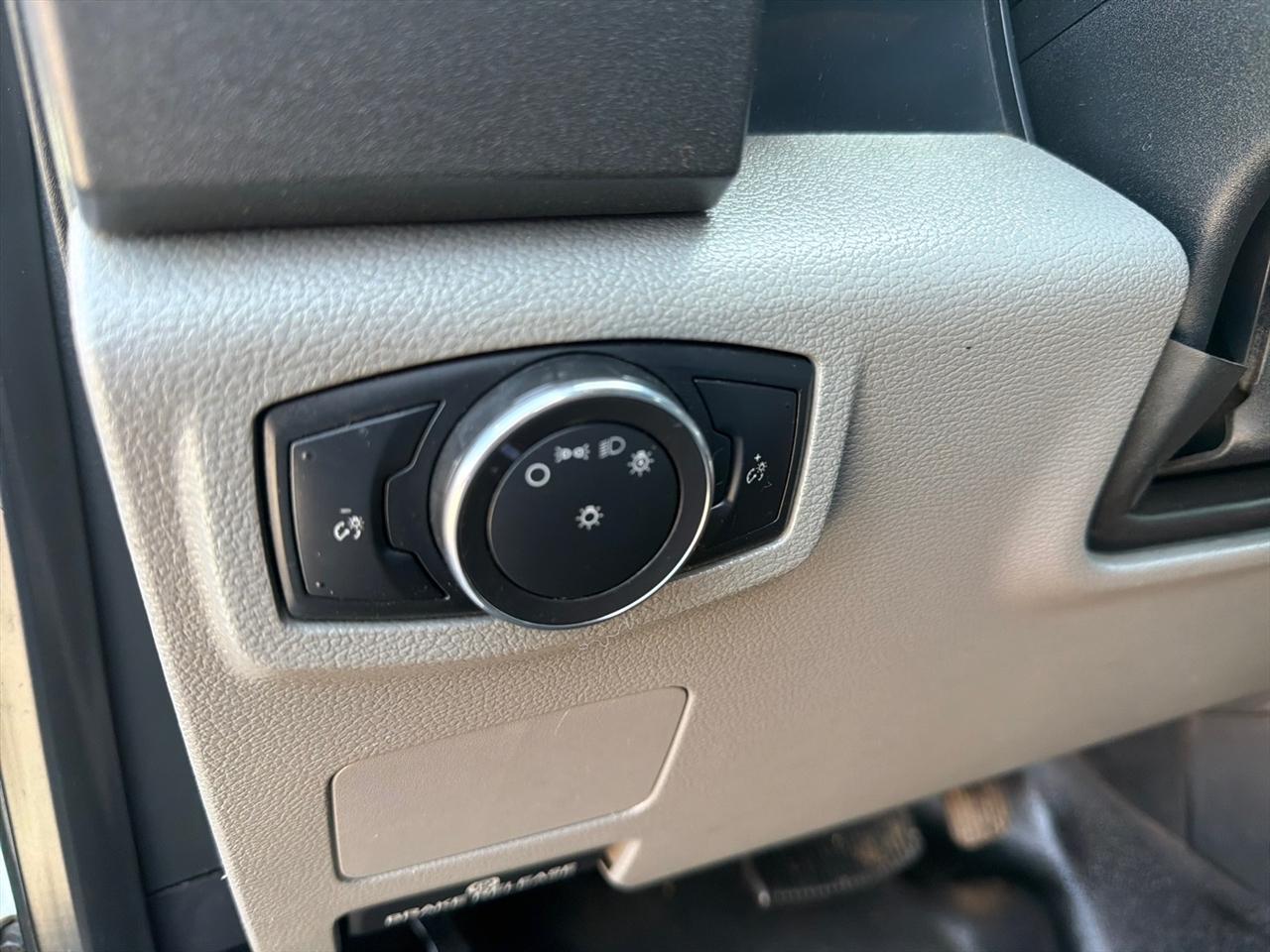 Ford F-550 Crew Cab DRW 4WD 2018