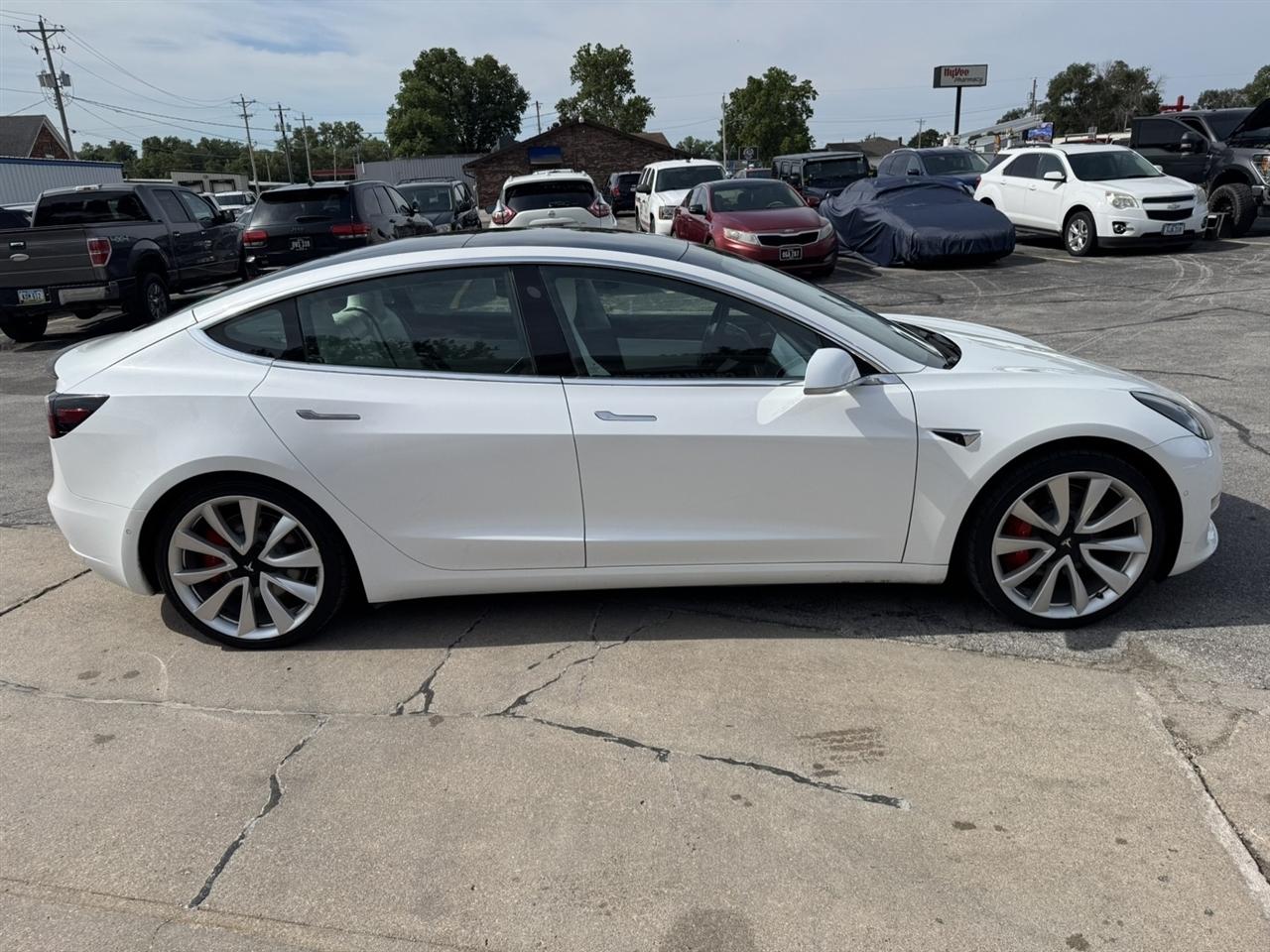 Tesla Model 3 Long Range 2019