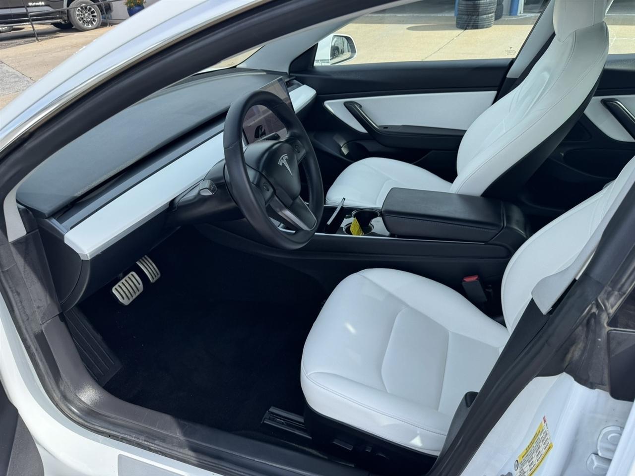 Tesla Model 3 Long Range 2019