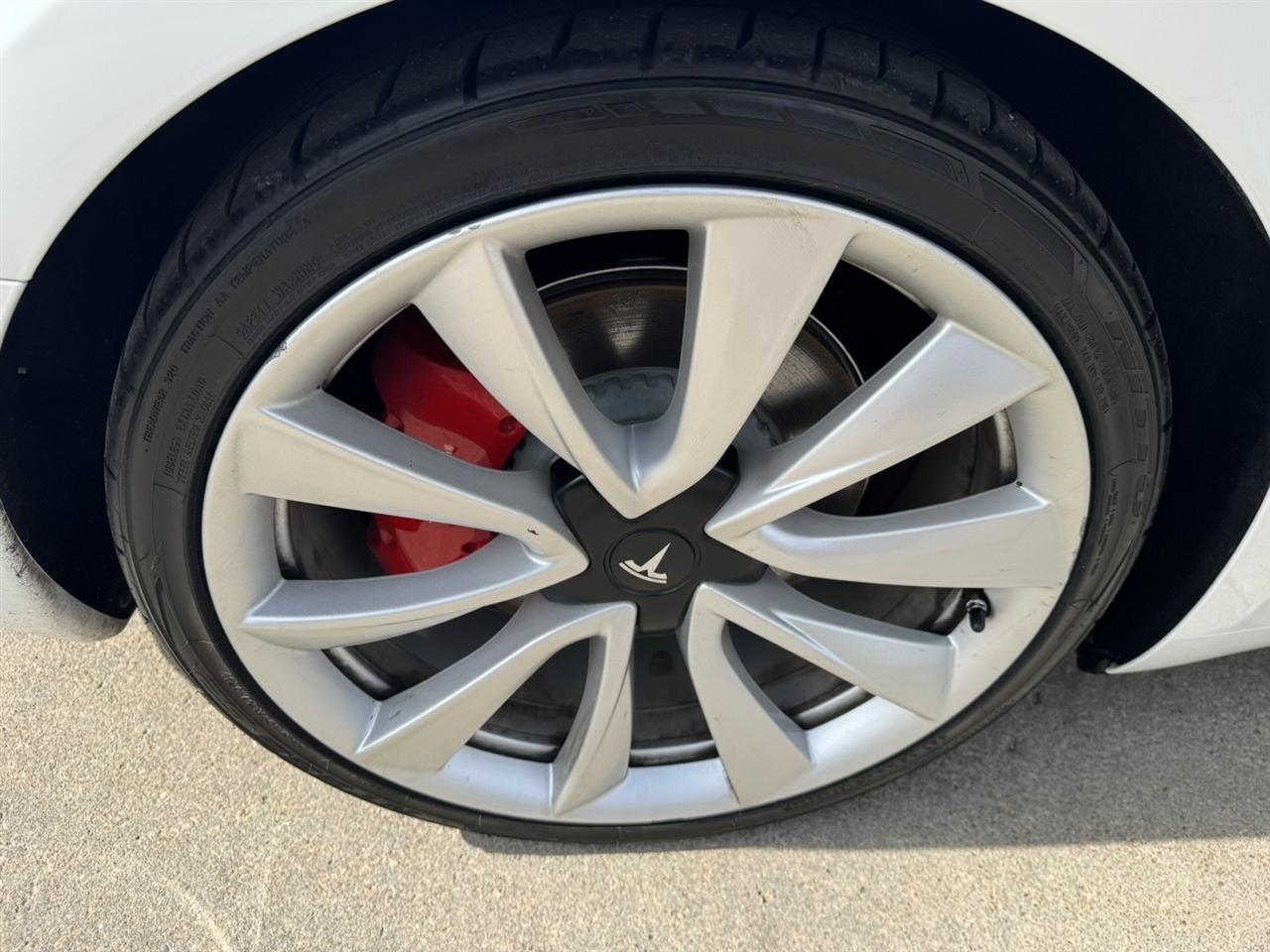 Tesla Model 3 Long Range 2019