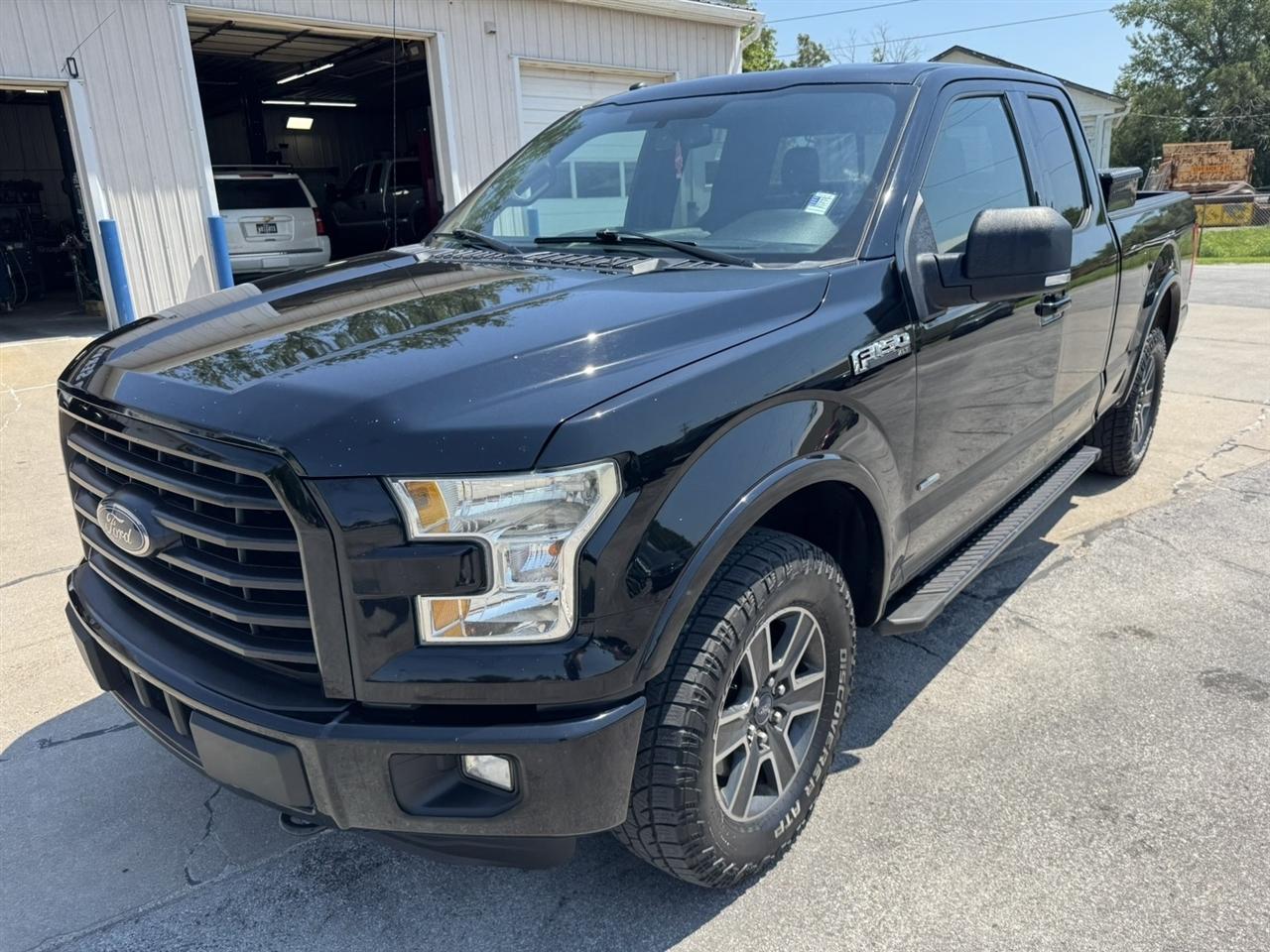 Ford F-150 XLT SuperCab 6.5-ft. Bed 4WD 2016