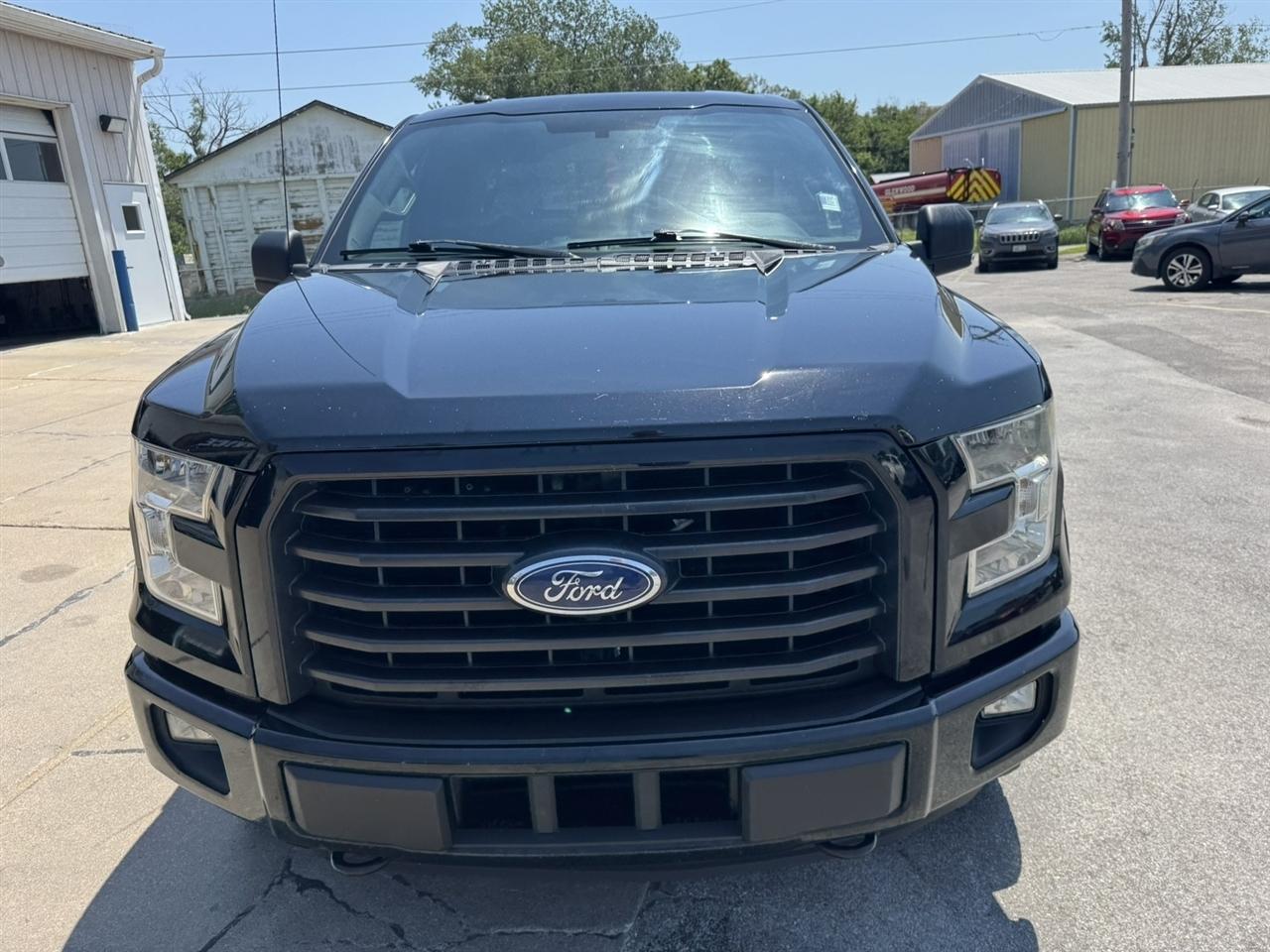 Ford F-150 XLT SuperCab 6.5-ft. Bed 4WD 2016