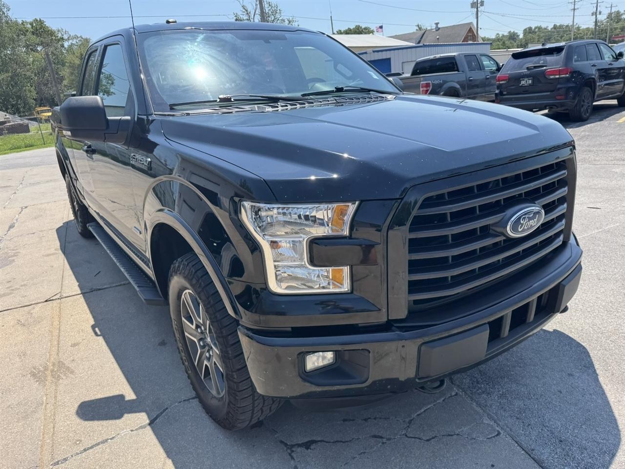 Ford F-150 XLT SuperCab 6.5-ft. Bed 4WD 2016