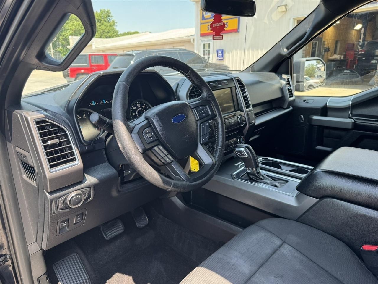 Ford F-150 XLT SuperCab 6.5-ft. Bed 4WD 2016