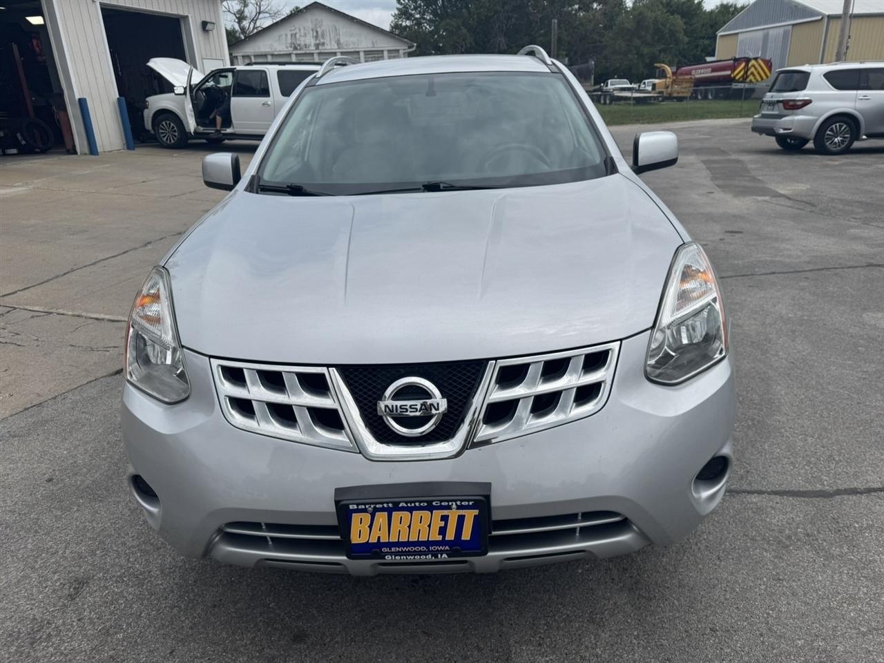 Nissan Rogue SV FWD 2012