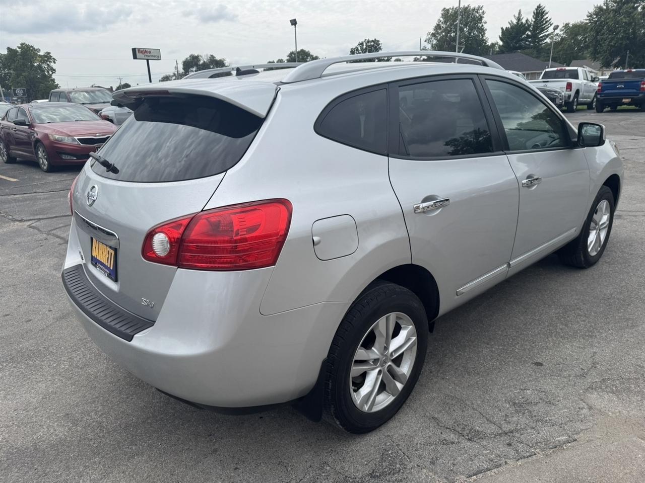 Nissan Rogue SV FWD 2012
