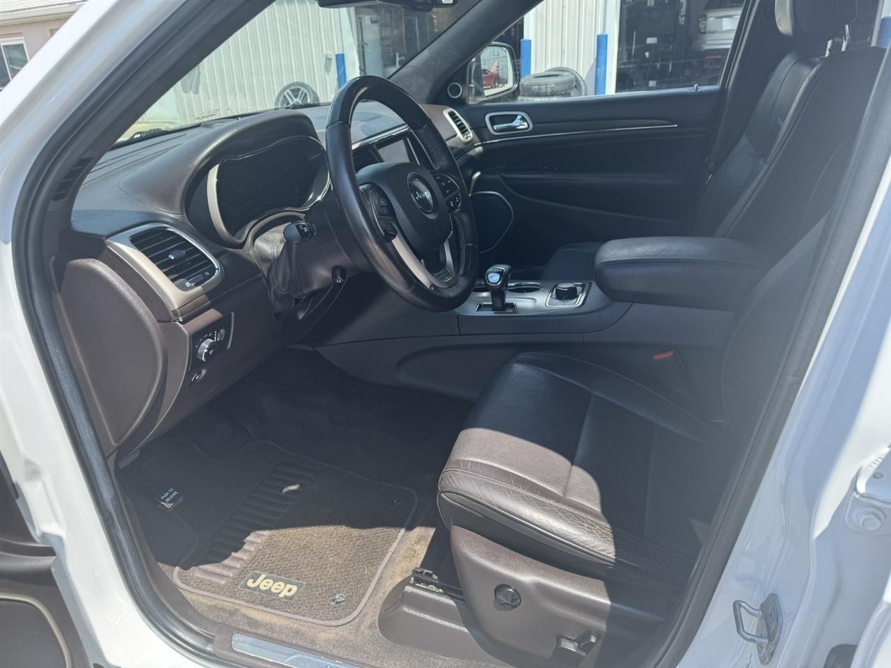 Jeep Grand Cherokee Summit 4WD 2014