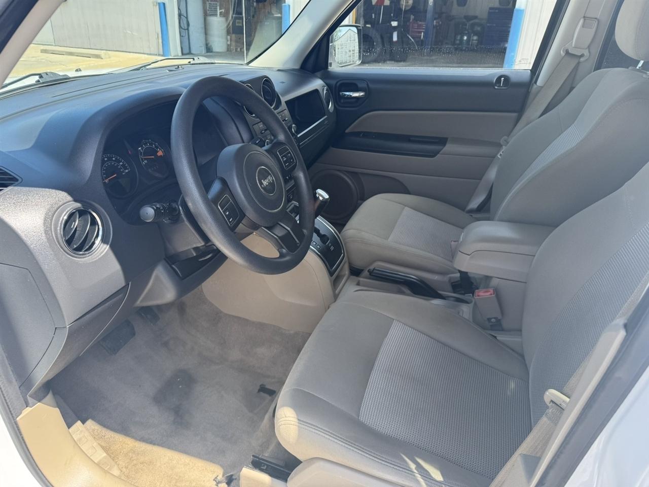 Jeep Patriot Sport 2WD 2017