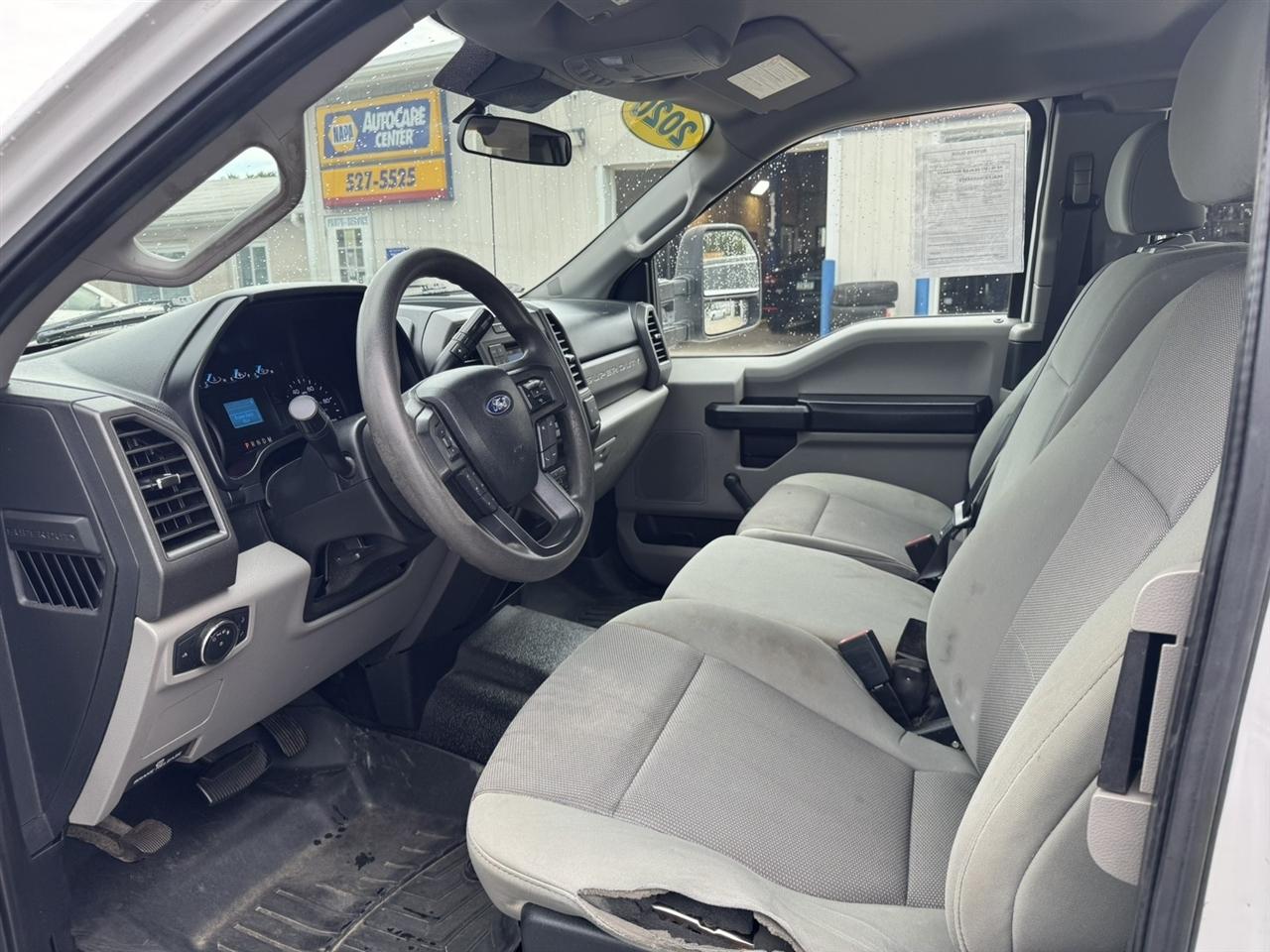 Ford F-350 SD XL SuperCab 4WD 2020