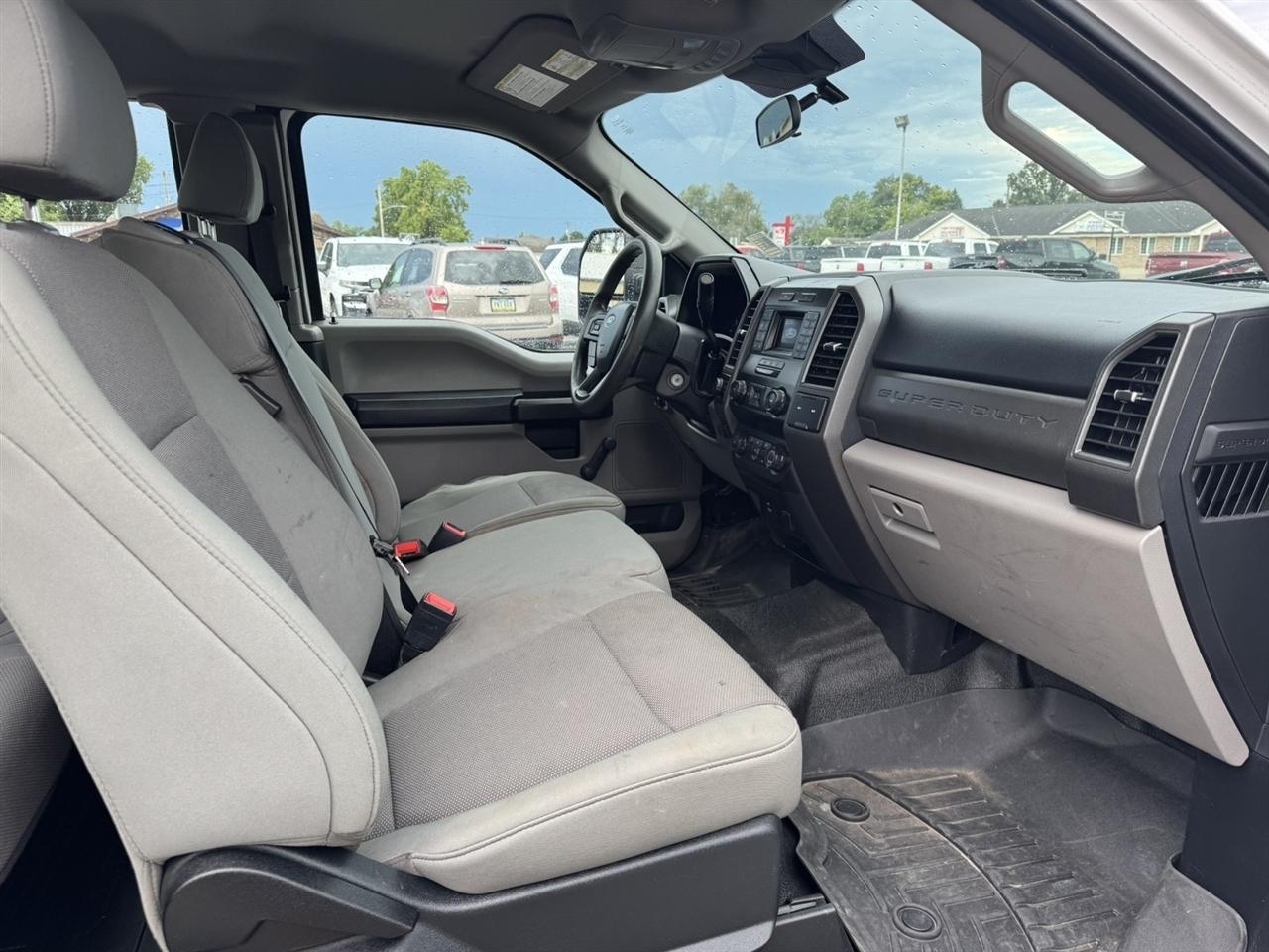 Ford F-350 SD XL SuperCab 4WD 2020