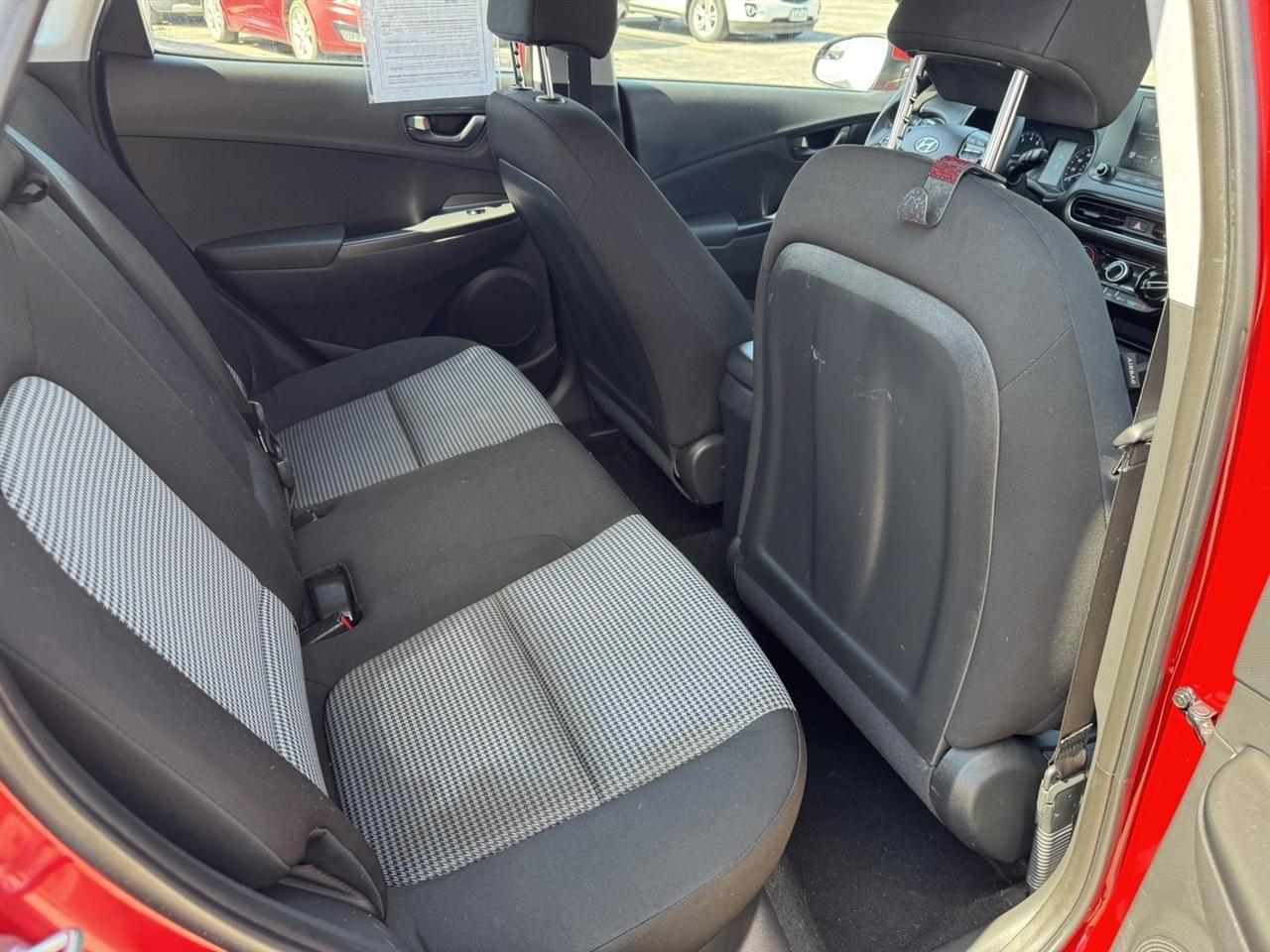 Hyundai Kona SE AWD 2022