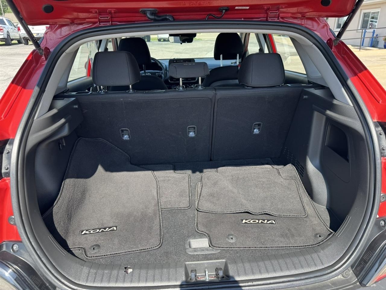 Hyundai Kona SE AWD 2022
