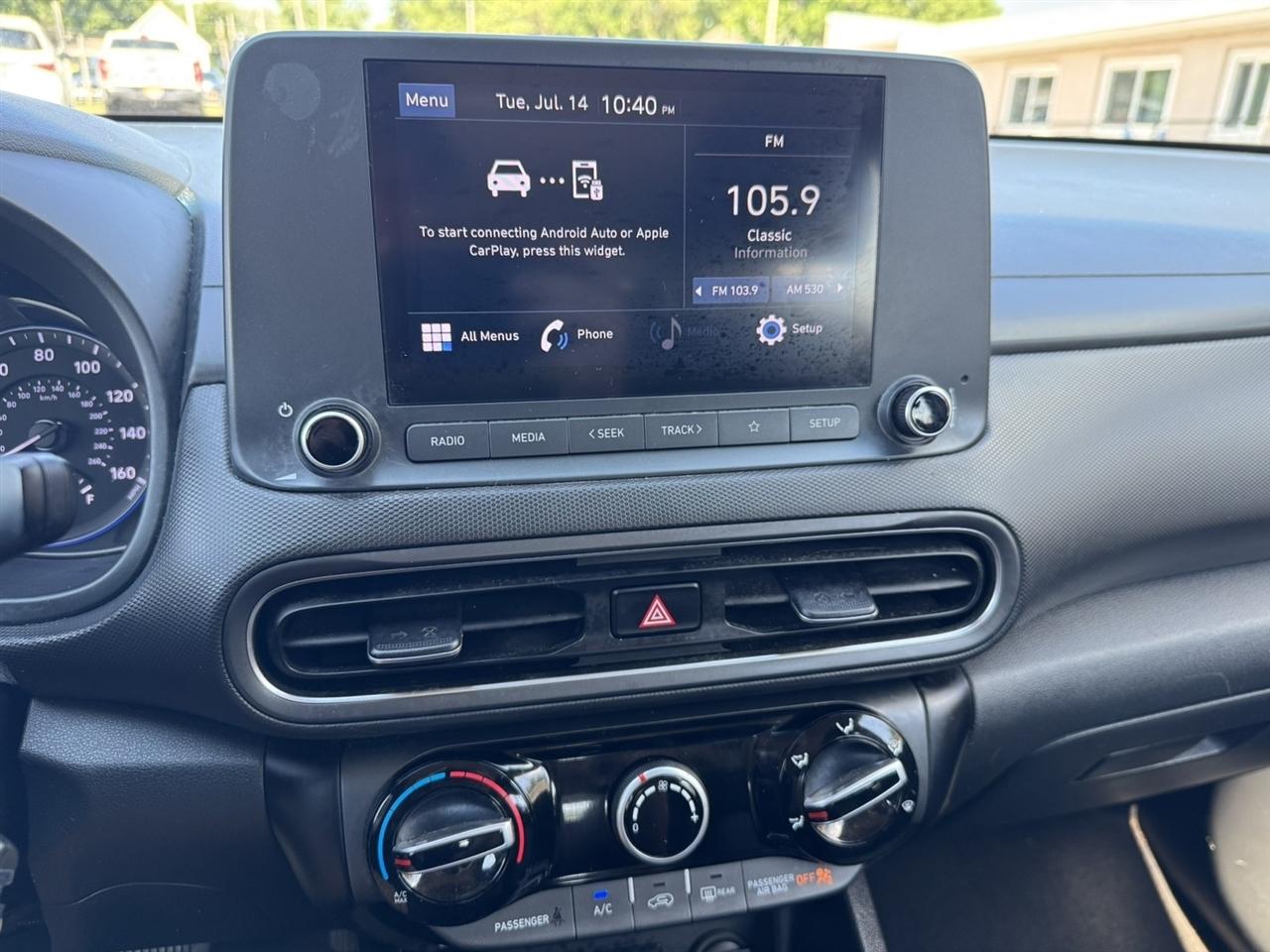 Hyundai Kona SE AWD 2022