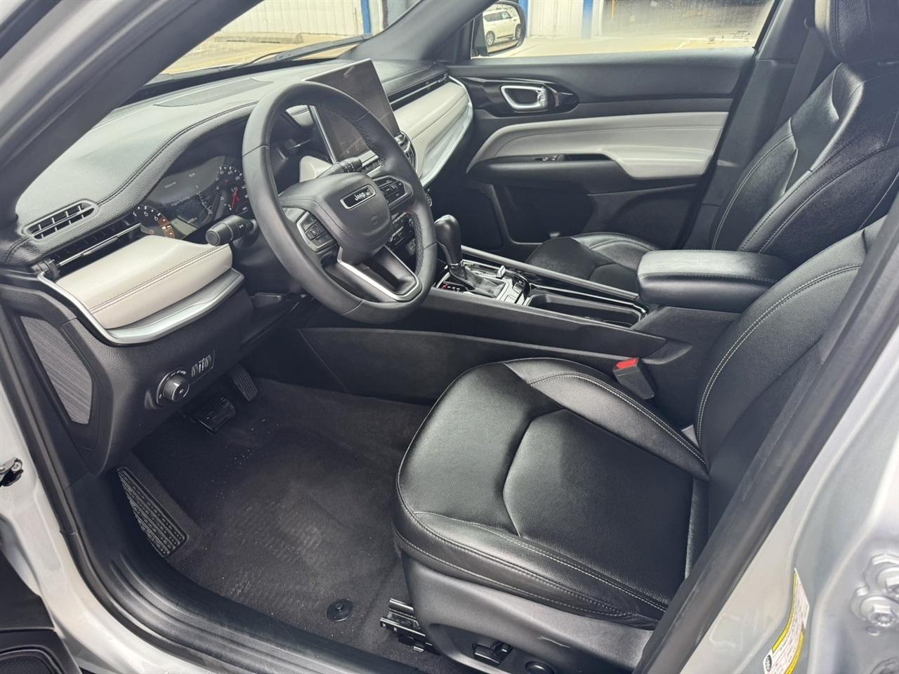 Jeep Compass Limited 2025