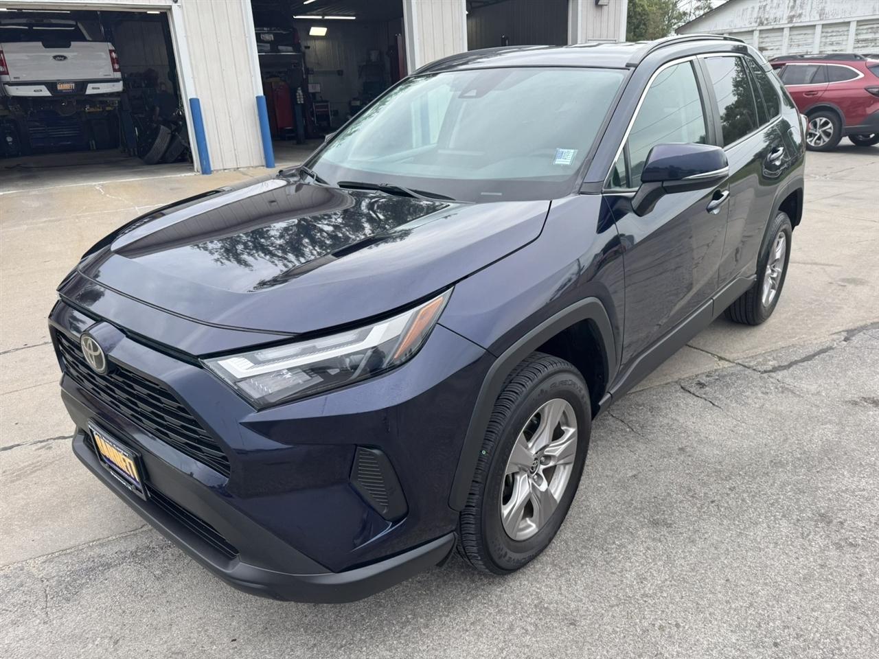 Toyota RAV4 XLE AWD 2022