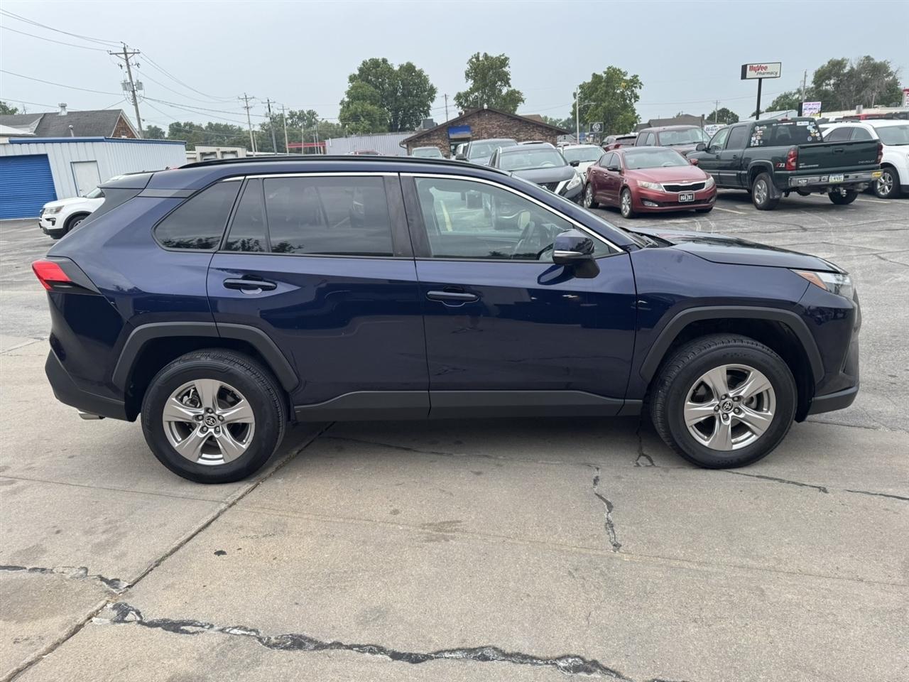 Toyota RAV4 XLE AWD 2022