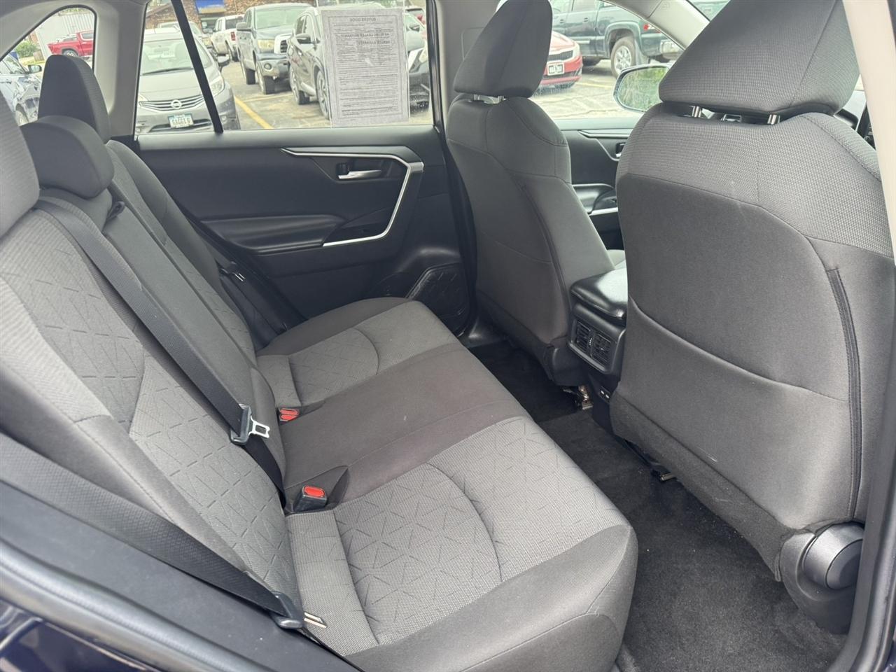 Toyota RAV4 XLE AWD 2022