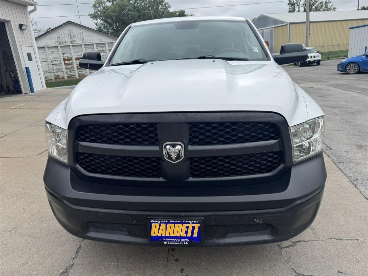 RAM 1500 Classic Tradesman Quad Cab 4WD 2019