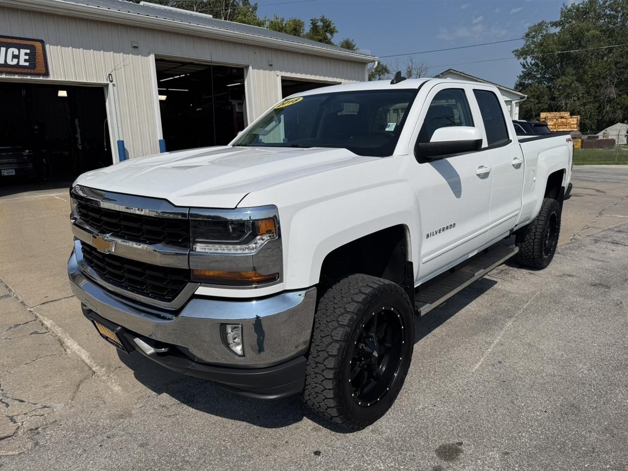 Chevrolet Silverado 1500 LT Double Cab 4WD 2018