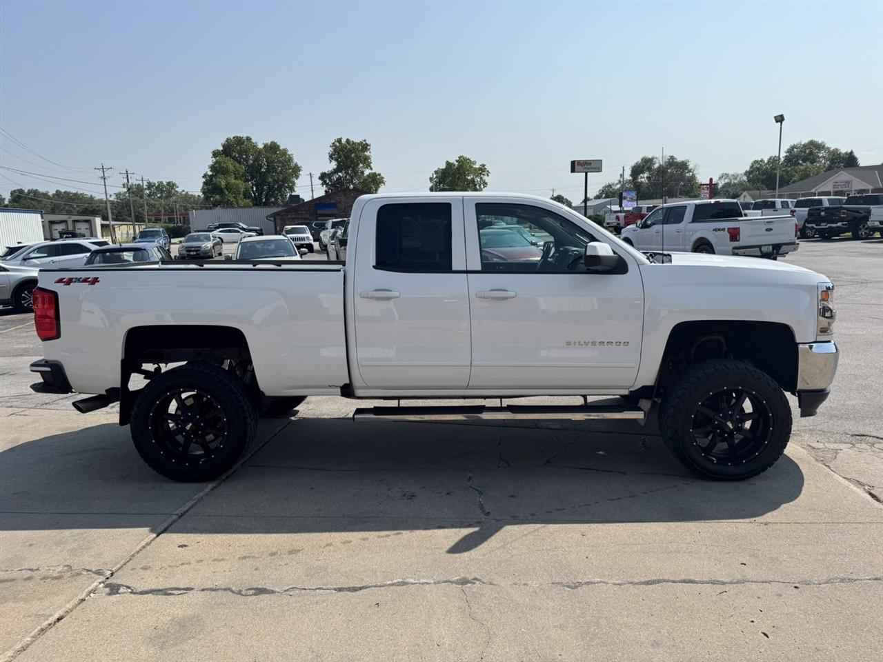 Chevrolet Silverado 1500 LT Double Cab 4WD 2018