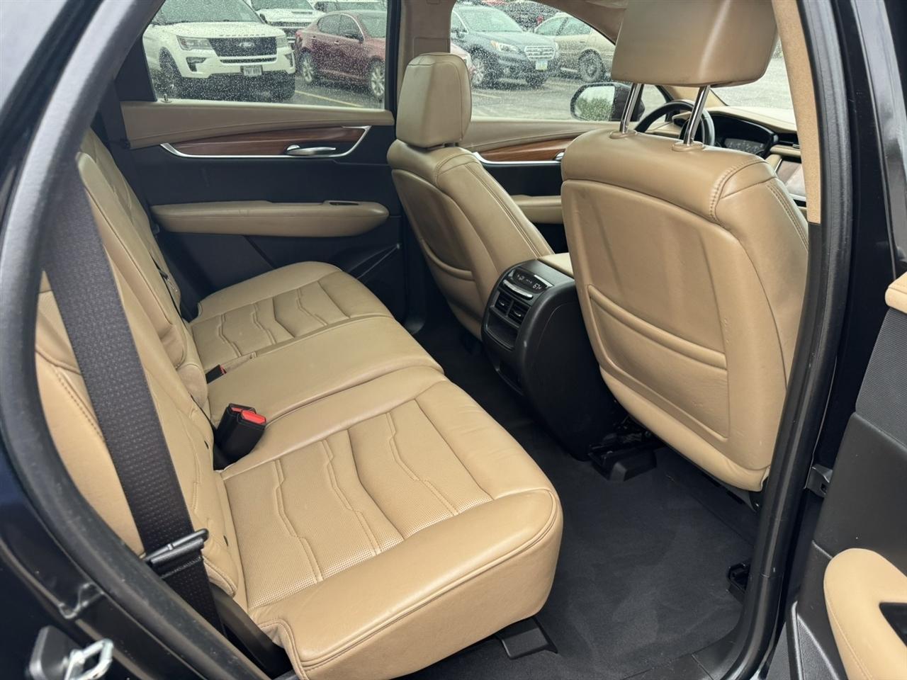 Cadillac XT5 Platinum AWD 2017
