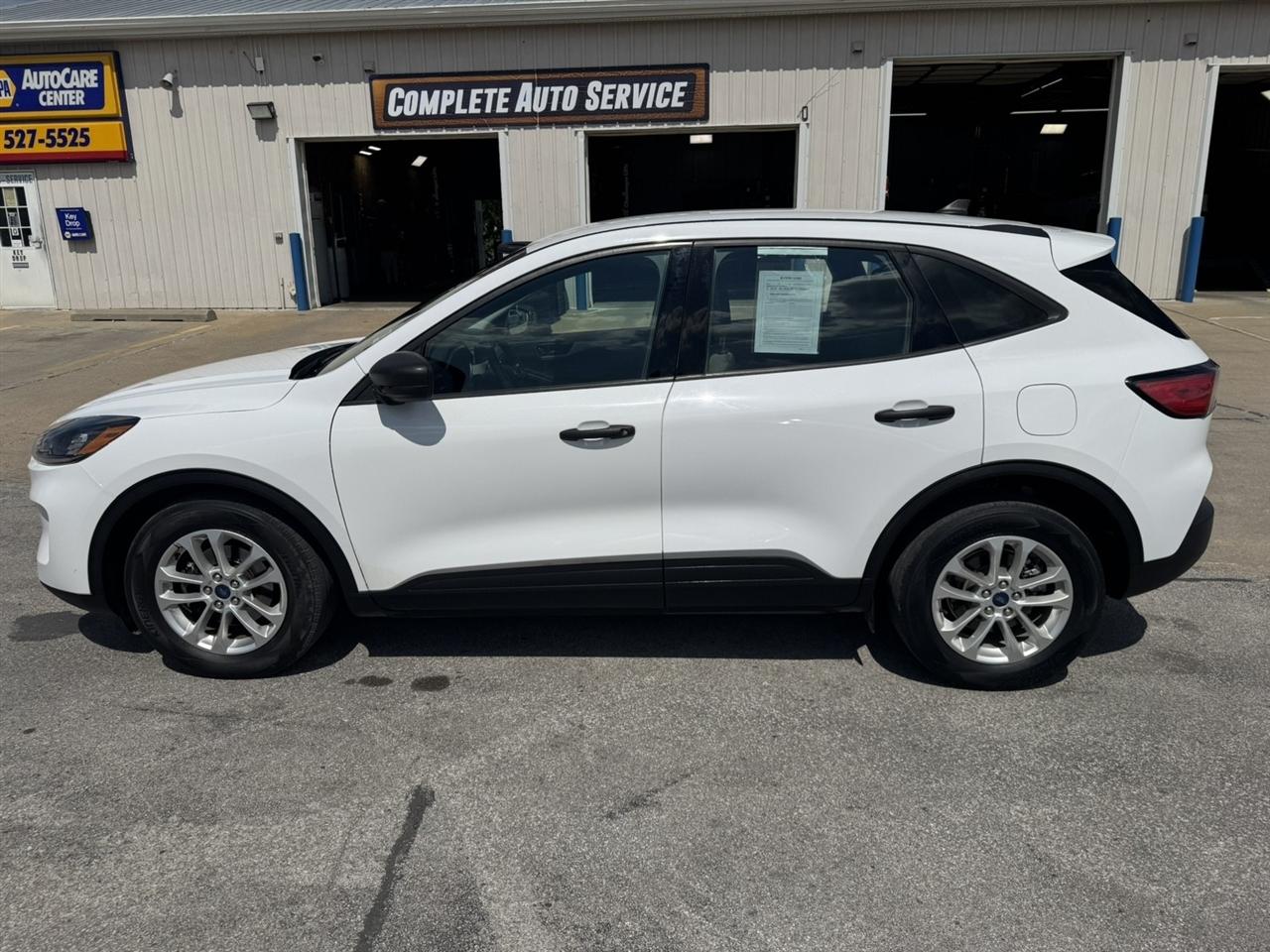 Ford Escape S 2022