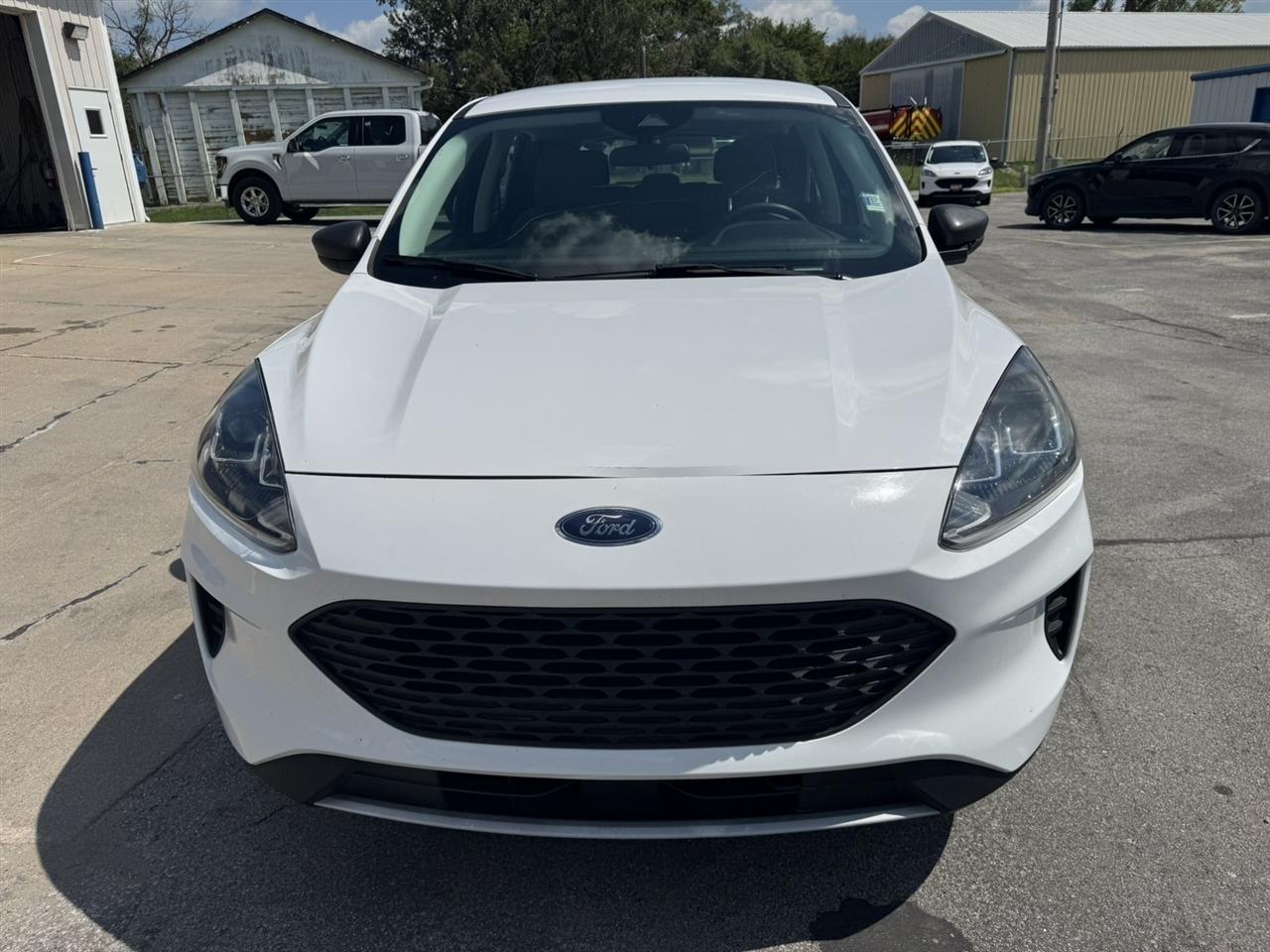 Ford Escape S 2022