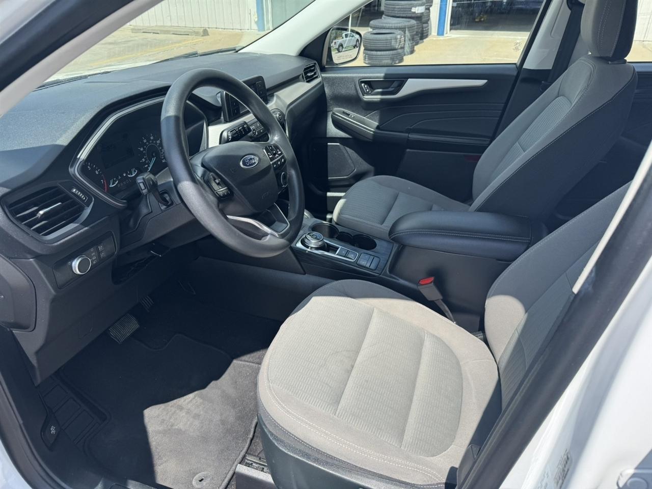 Ford Escape S 2022