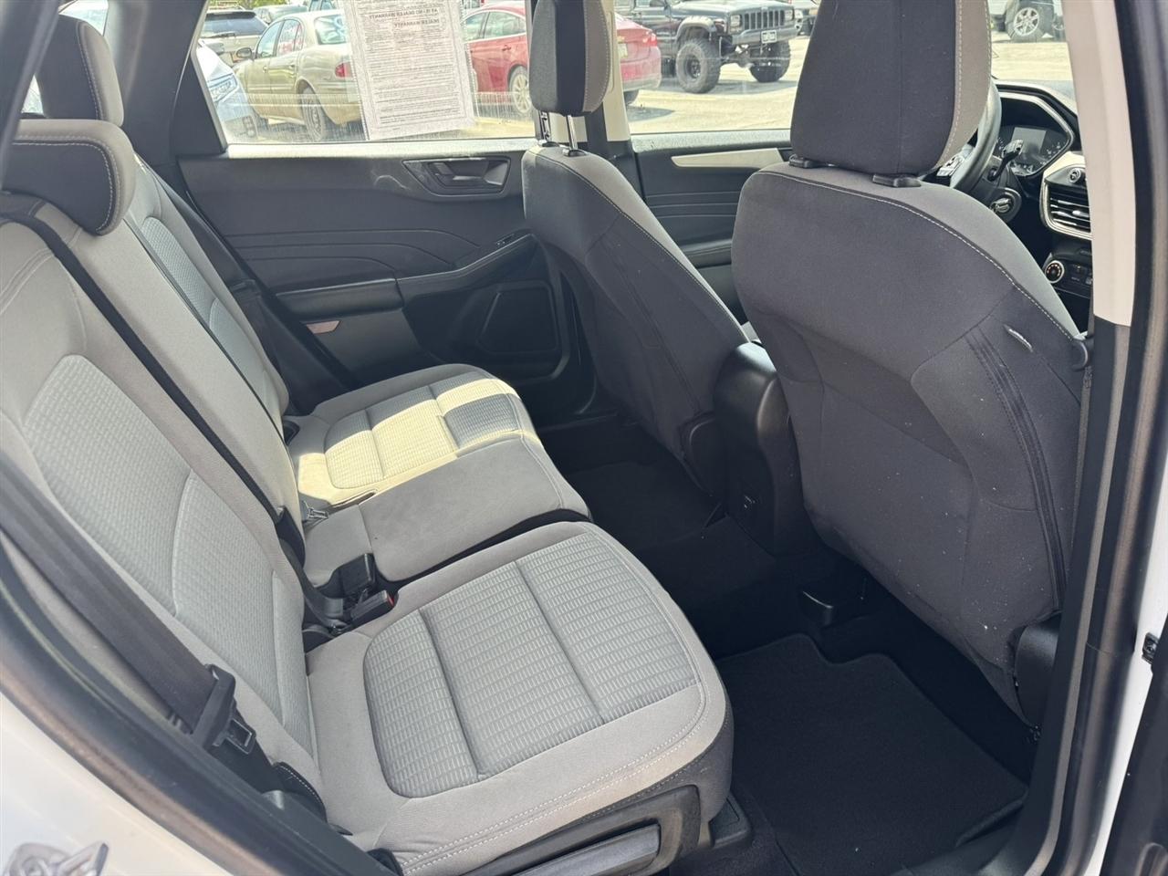 Ford Escape S 2022