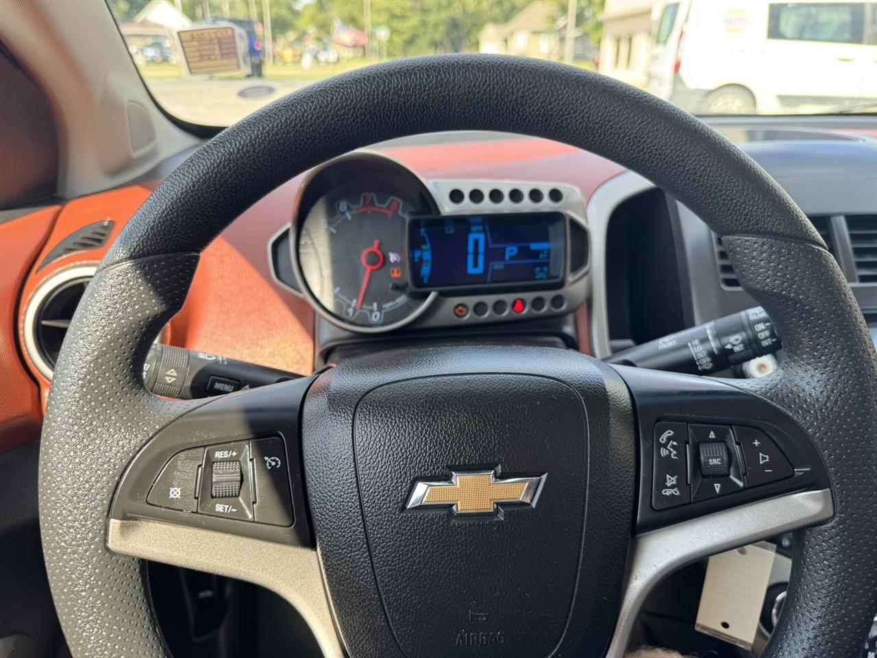 Chevrolet Sonic LT Auto 5-Door 2013