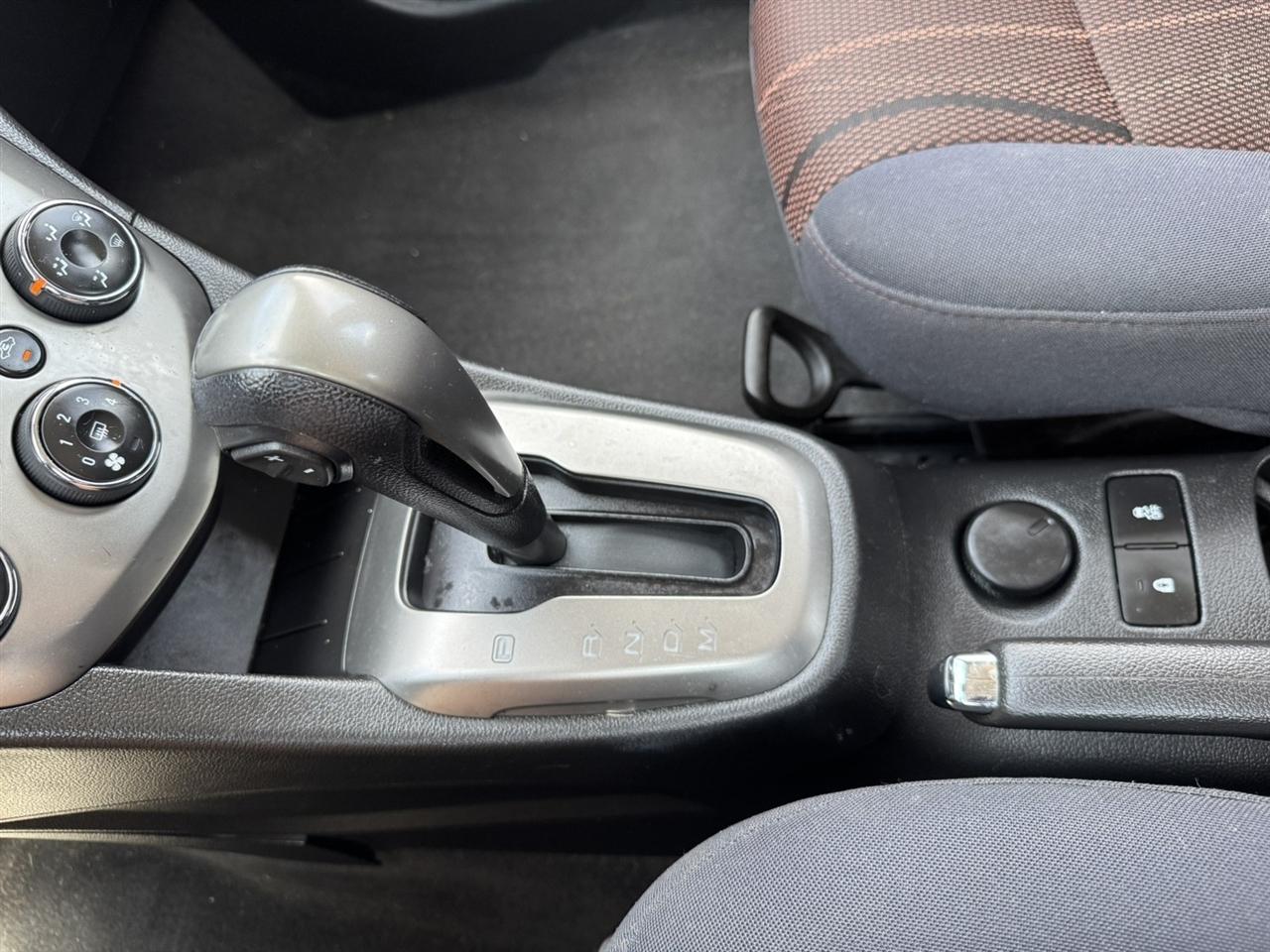 Chevrolet Sonic LT Auto 5-Door 2013