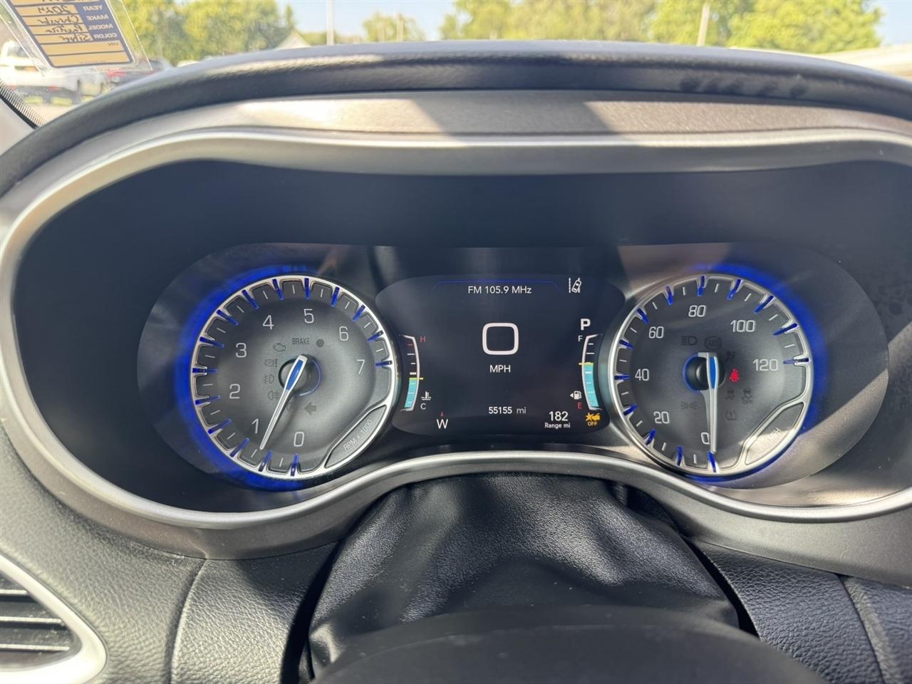 Chrysler Pacifica Touring L 2024