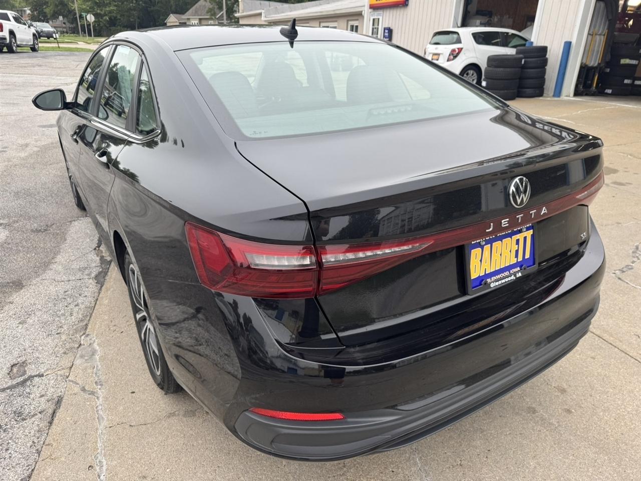 Volkswagen Jetta SE 2025