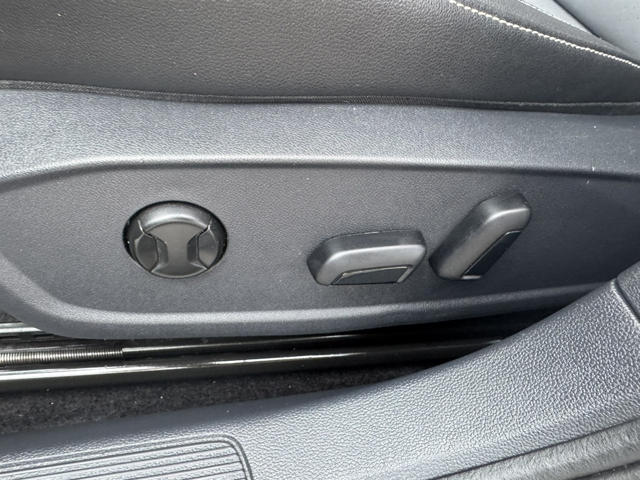 Volkswagen Jetta SE 2025