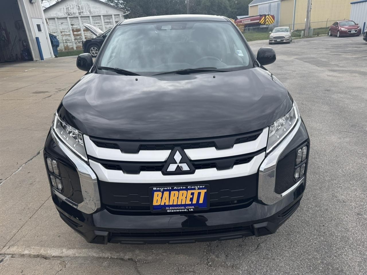 Mitsubishi Outlander Sport 2.0 ES 4WD 2026