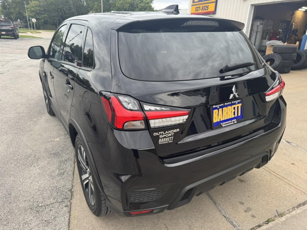 Mitsubishi Outlander Sport 2.0 ES 4WD 2026