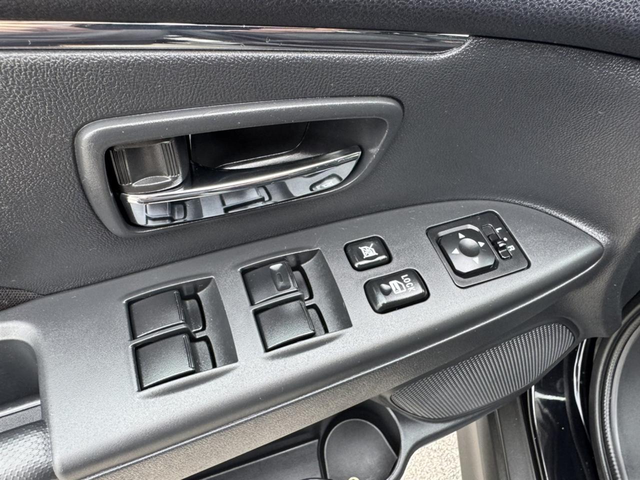 Mitsubishi Outlander Sport 2.0 ES 4WD 2026
