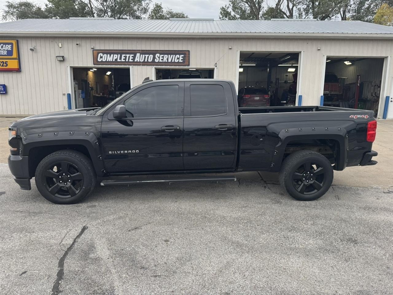 Chevrolet Silverado 1500 Work Truck Double Cab 4WD 2017