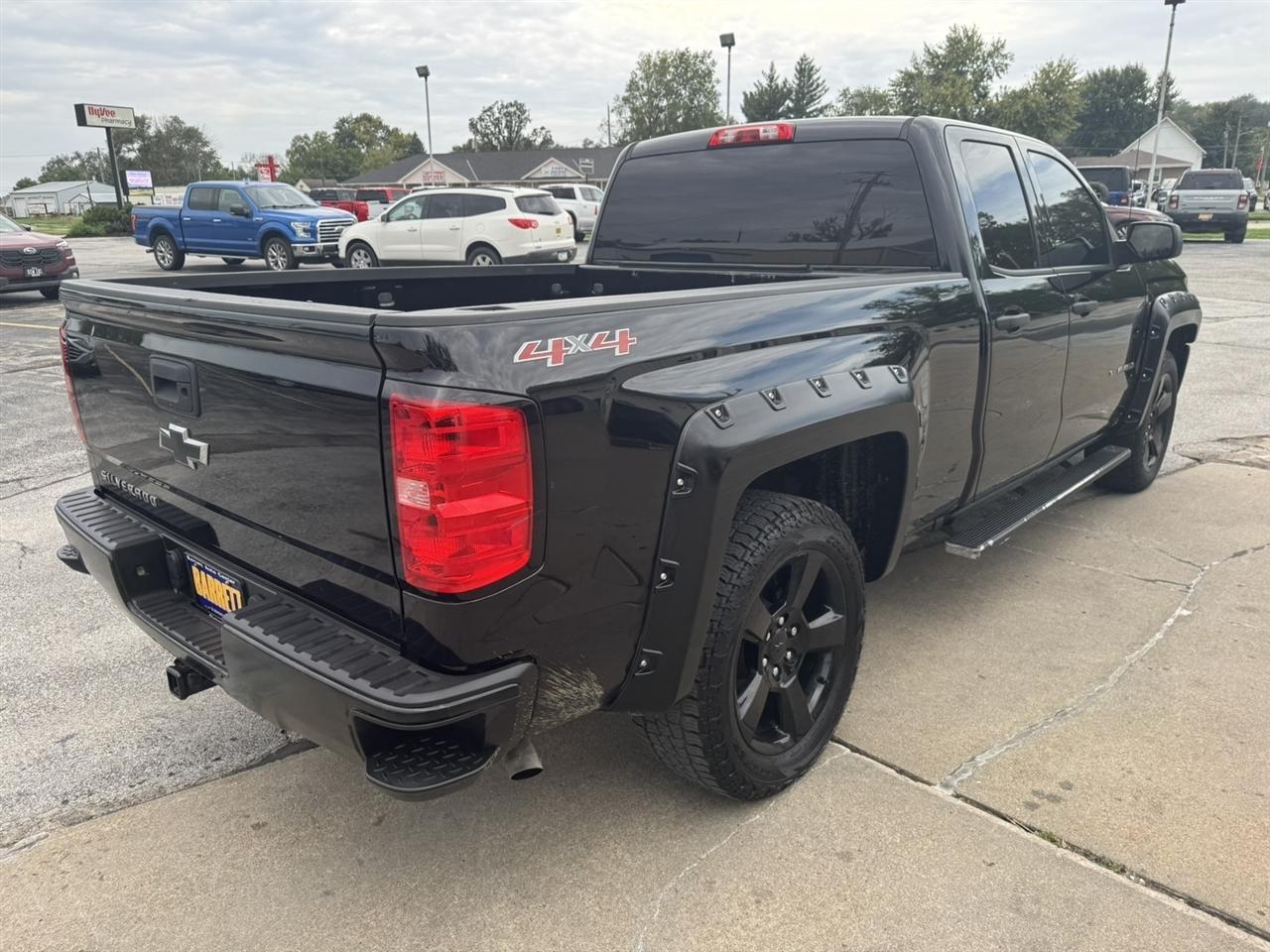 Chevrolet Silverado 1500 Work Truck Double Cab 4WD 2017