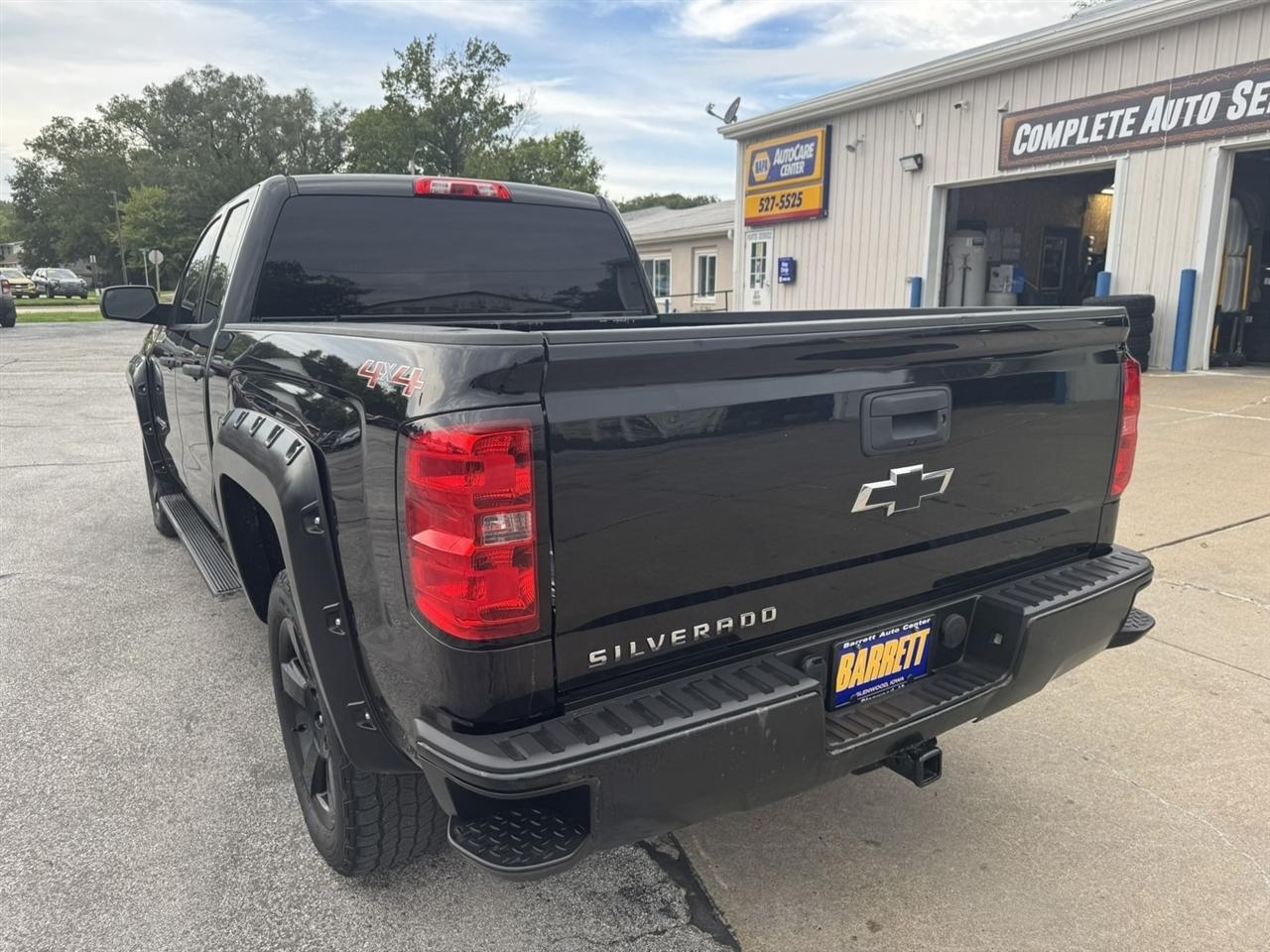 Chevrolet Silverado 1500 Work Truck Double Cab 4WD 2017